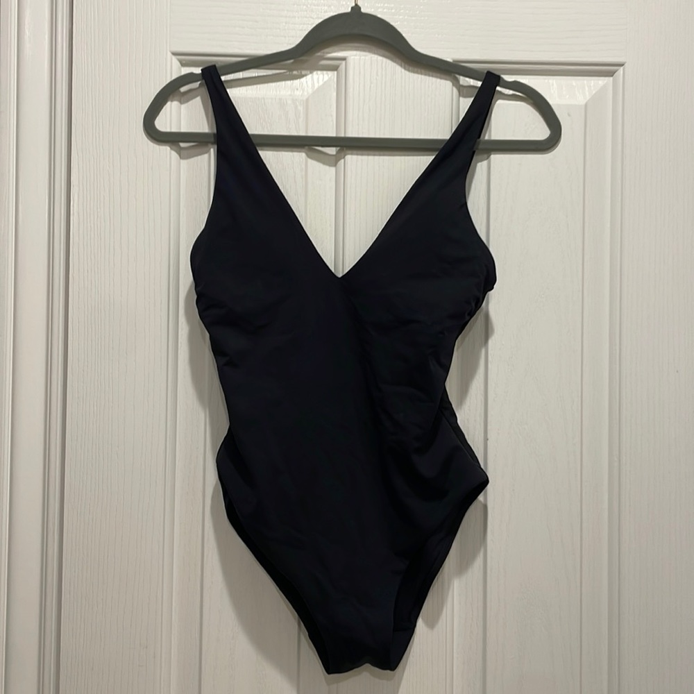 Everlane black one piece swimsuit